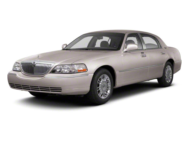 2010 Lincoln Town Car Pictures Town Car Sedan 4D Executive L photos side front view 2010 Lincoln Town Car Pictures Town Car Sedan 4D Executive L photos side front view