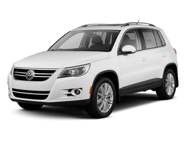 2010 Volkswagen Tiguan Pictures Tiguan Utility 4D SEL AWD photos side front view 2010 Volkswagen Tiguan Pictures Tiguan Utility 4D SEL AWD photos side front view