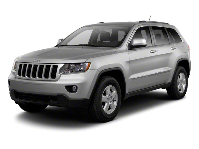 2013 Jeep Grand Cherokee Pictures Grand Cherokee Utility 4D Laredo 4WD photos side front view 2013 Jeep Grand Cherokee Pictures Grand Cherokee Utility 4D Laredo 4WD photos side front view