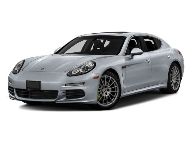 2016 Porsche Panamera Pictures Panamera Hatchback 4D S e-Hybrid V6 photos side front view 2016 Porsche Panamera Pictures Panamera Hatchback 4D S e-Hybrid V6 photos side front view