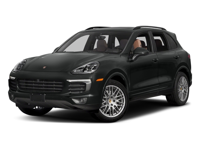 2018 Porsche Cayenne Pictures Cayenne Platinum Edition AWD photos side front view 2018 Porsche Cayenne Pictures Cayenne Platinum Edition AWD photos side front view